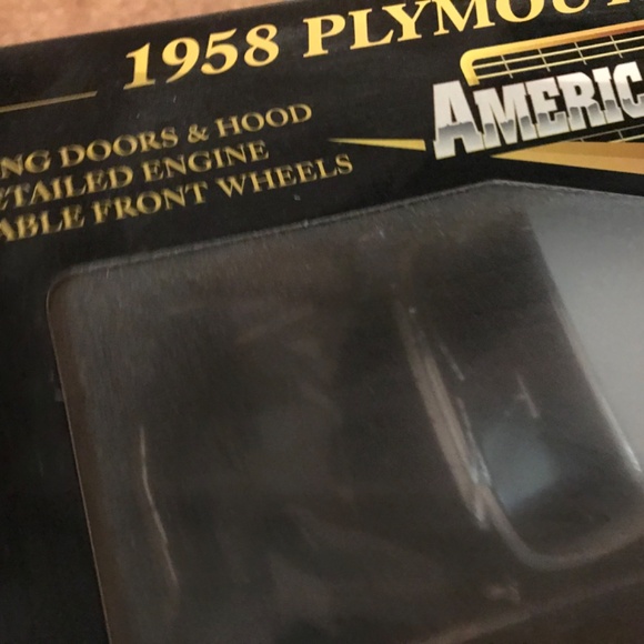 ERTL American Muscle 1958 Plymouth Belvedere 1:18 Die Cast - Picture 5 of 9